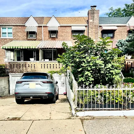 Lga Airport Near, Studio Walk In Bsmt Apt In A Private House! New York Exterior photo