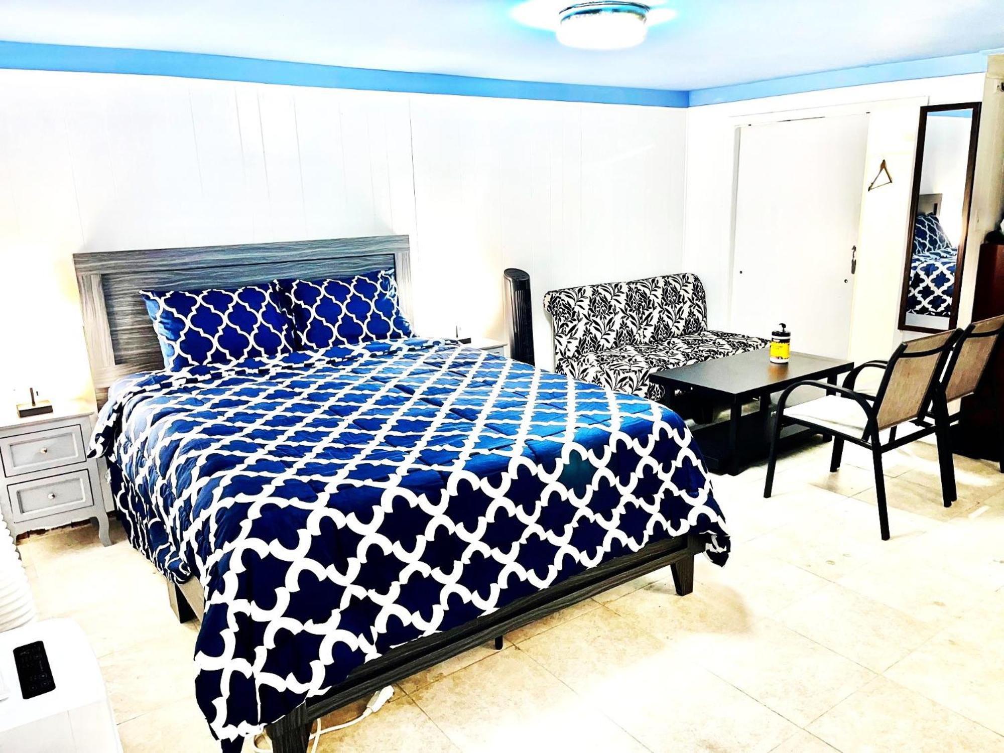 Apartamento Lga Airport Near, Walk In Bsmt In A Private House! Nueva York